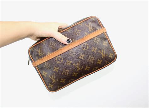 louis vuitton cosmetic bag uk|louis vuitton vintage cosmetic bag.